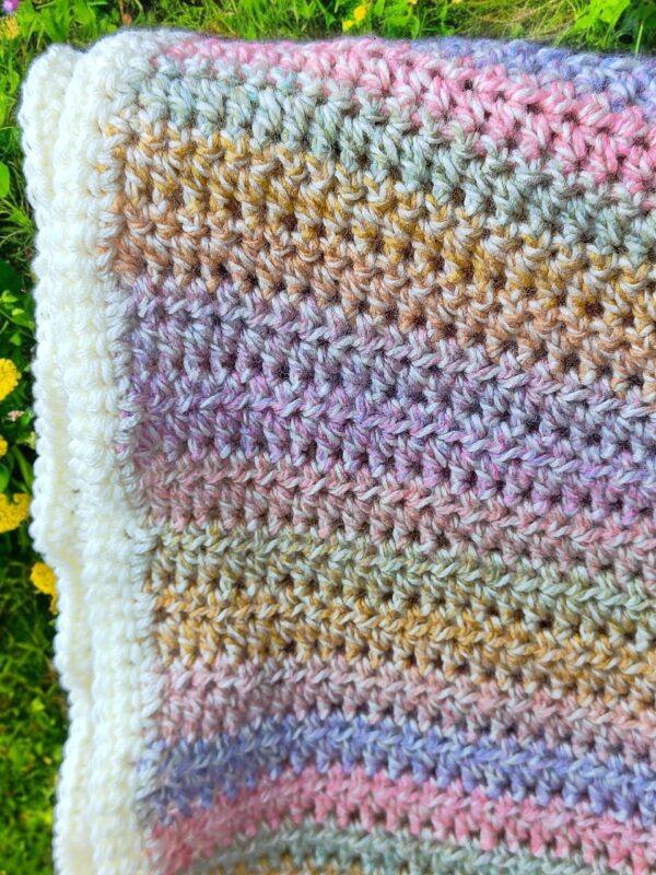 Multi colour plush baby blankey - Image 3